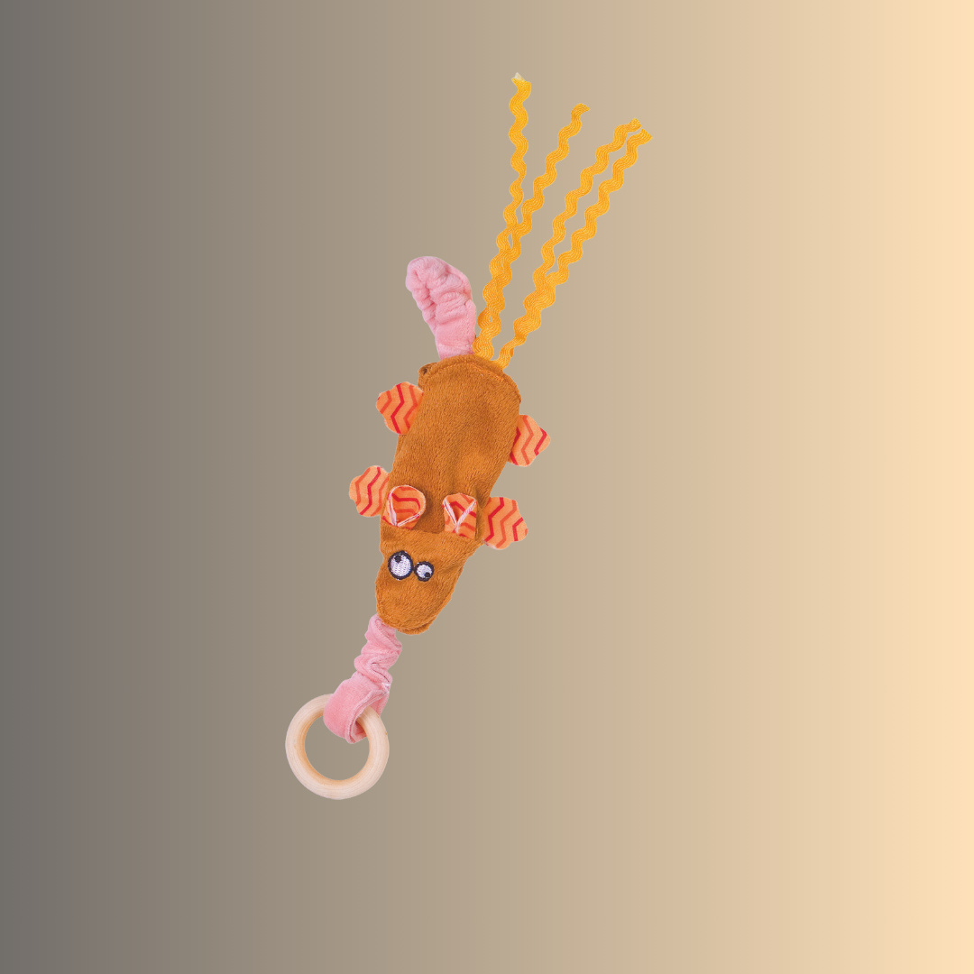 Souris en peluche élastique avec anneau en bois